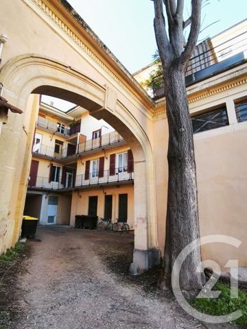 Appartement T4 à vendre  4 pièces - 135 m2 ROANNE - 42