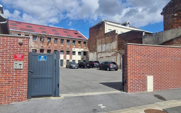 Stationnement à vendre