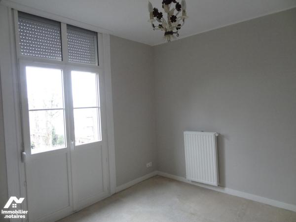 Appartement F4 avec parking et jardin privatif