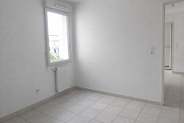 Appartement VENISSIEUX 44.3 m²