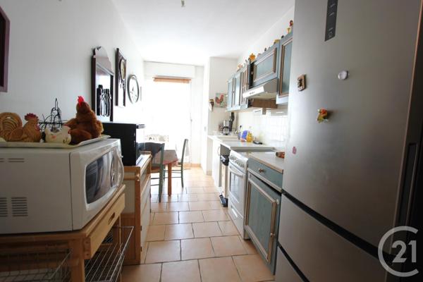 Appartement F4 à vendre  3 pièces - 82,59 m2 ST MICHEL SUR ORGE - 91