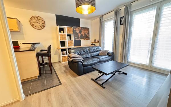 Appartement à vendre    2 pièces • 41,70 m2 Trappes