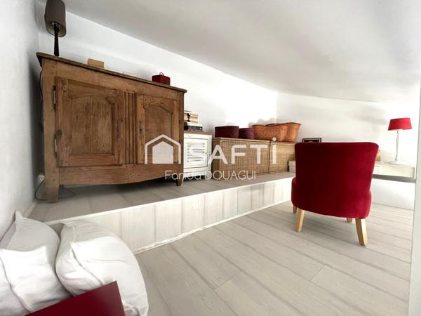 A 80m de la mer -dernier étage - lumineux - aucun vis à vis - 2/3 pièces - 57 m² Habitable