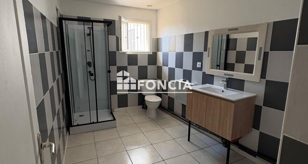 Location Maison 3 pièces 93.7 m² - Sainte-livrade-sur-lot 47110