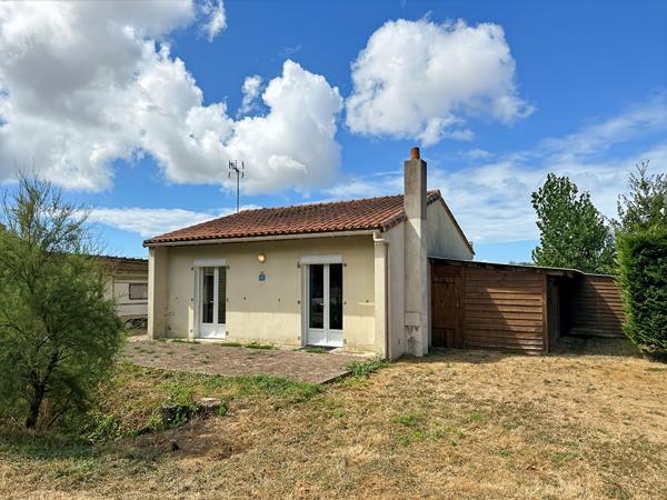 Maison de campagne à 5 km des plages !