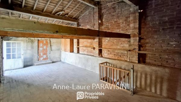 PEYRENS Maison 2 chambres, garage et remise