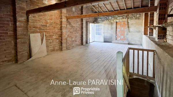 PEYRENS Maison 2 chambres, garage et remise