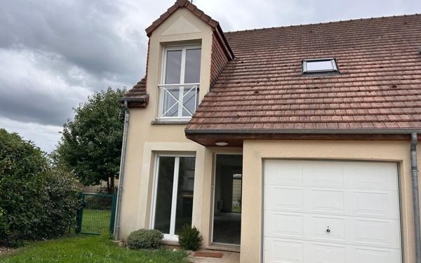 Maison à vendre    4 pièces •  Vineuil