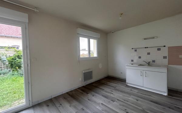 Maison à vendre    4 pièces •  Vineuil