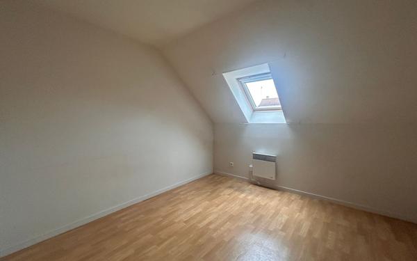 Maison à vendre    4 pièces •  Vineuil