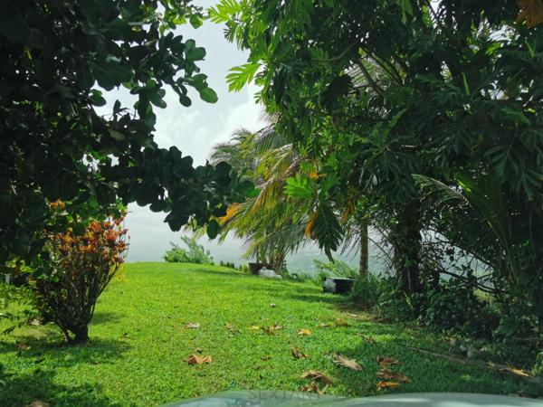 Terrain de  478m² à Roche Carrée Lamentin