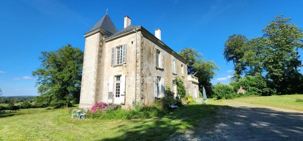 Château 10 pièces Proche de POUZAUGES (85)