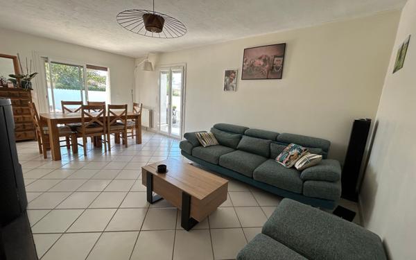 Maison à vendre    5 pièces •  Marguerittes