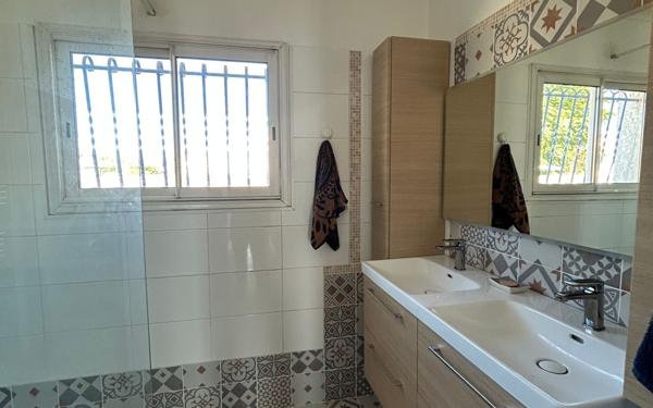 Maison à vendre    5 pièces •  Marguerittes