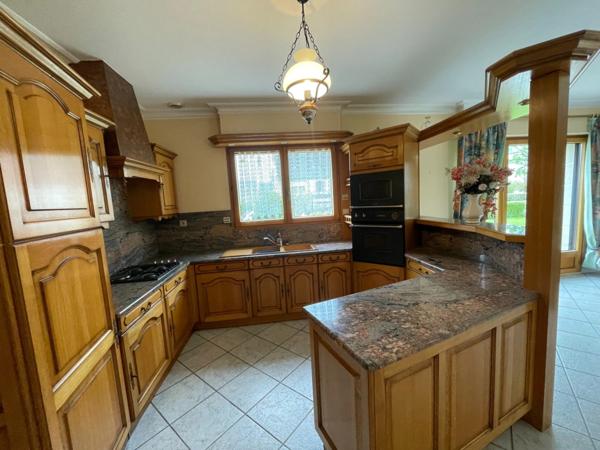 Maison de 160 m2 à vendre CALLAC (22)