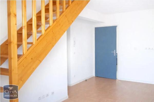 Appartement à louer 4 pièces 69.87m²