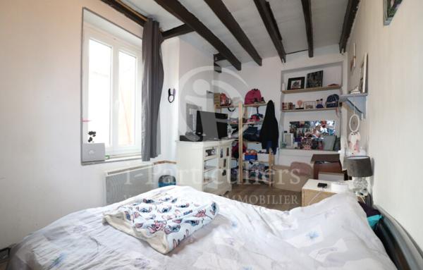 Exclu sur St Maurice L'Exil grande maison à rénover sur terrain 3000 m2