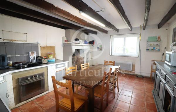 Exclu sur St Maurice L'Exil grande maison à rénover sur terrain 3000 m2