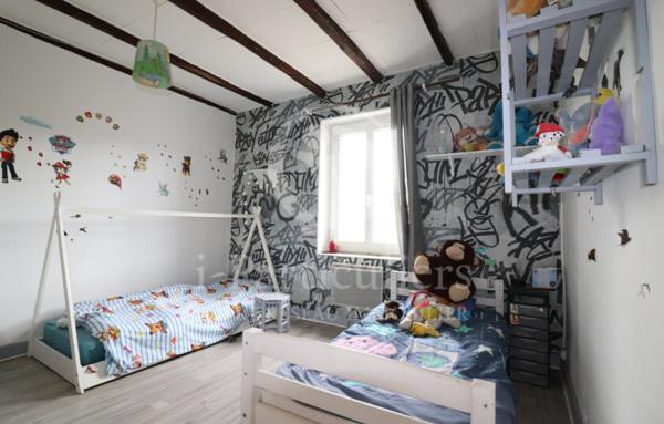 Exclu sur St Maurice L'Exil grande maison à rénover sur terrain 3000 m2