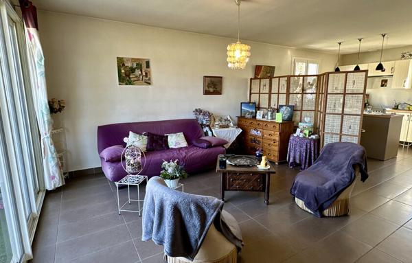 MAISON AVEC APPARTEMENT INDEPENDANT - ST JEAN EN ROYANS