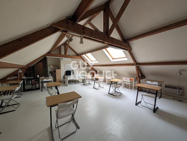 SALLE DE CLASSE 67m2 au sol