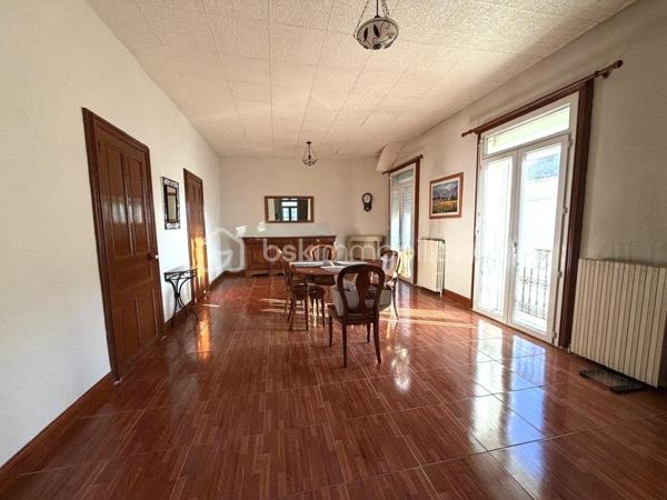 Immeuble mixte de 287 m²