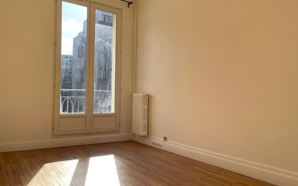 Appartement à louer    2 pièces • 58,01 m2 Paris 16