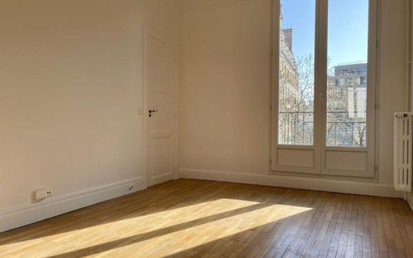 Appartement à louer    2 pièces • 58,01 m2 Paris 16