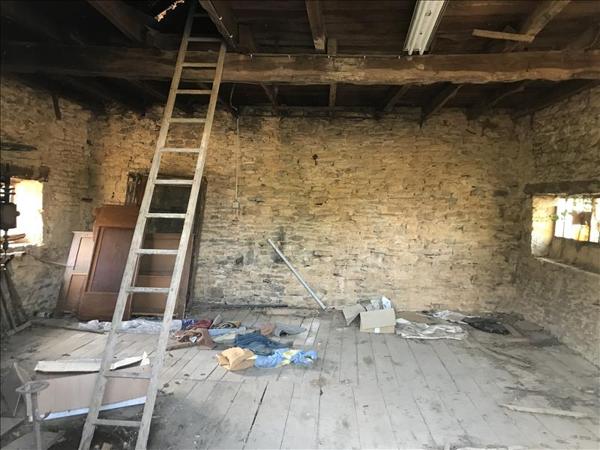 Grange à vendre |  Nespouls |  1 pièce | 38 m²