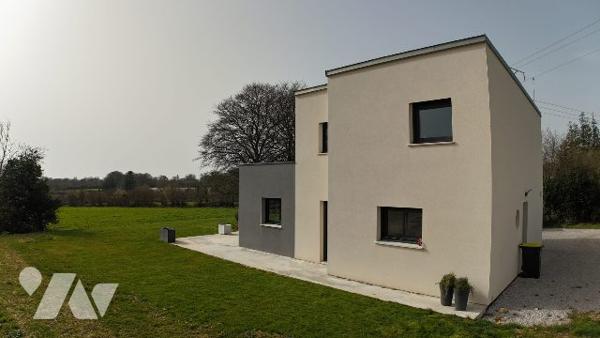 MAISON RECENTE DE PLAIN PIED - BRIX