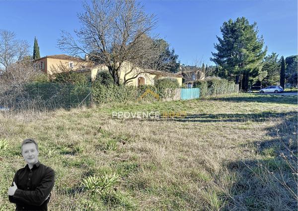 Charleval (13350) Terrain à bâtir - 639 m2 - Charleval - Zone pavillonnaire