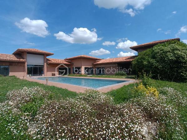 Maison d architecte de 305 m²