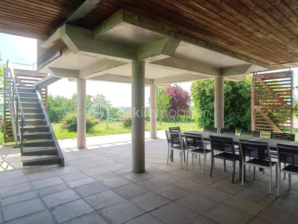 Maison d architecte de 305 m²