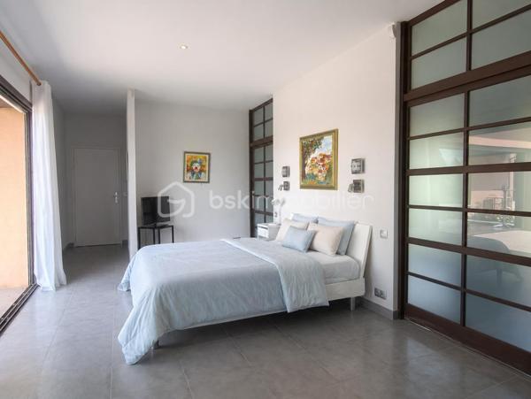 Maison d architecte de 305 m²
