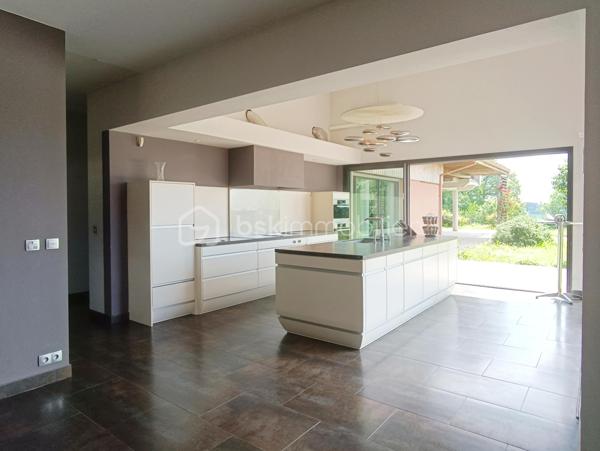 Maison d architecte de 305 m²