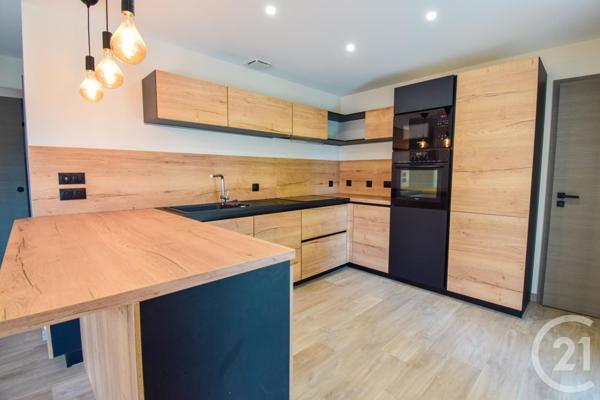 Maison à vendre  7 pièces - 176 m2 ST BERNARD - 01