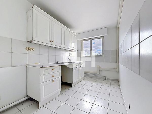 Appartement Paris 12ème  3 pièce(s) 64.40 m² Place de la Nation