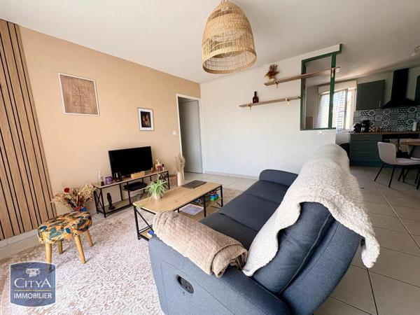 Appartement à louer 3 pièces 62.94m² Angoulême (16000)
