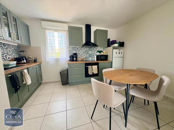 Appartement à louer 3 pièces 62.94m² Angoulême (16000)