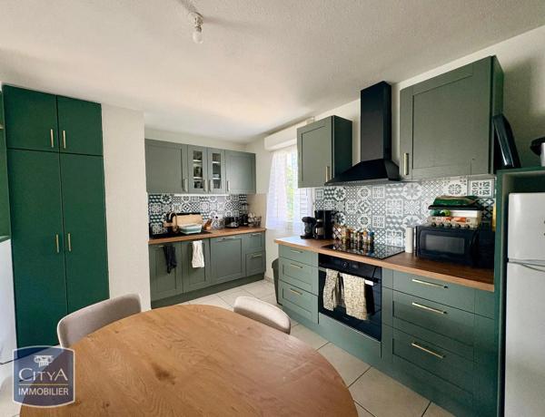 Appartement à louer 3 pièces 62.94m² Angoulême (16000)
