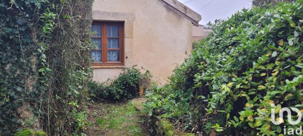 Longère 8 pièces de 310 m² à Saint-Pierre-les-Étieux (18210)