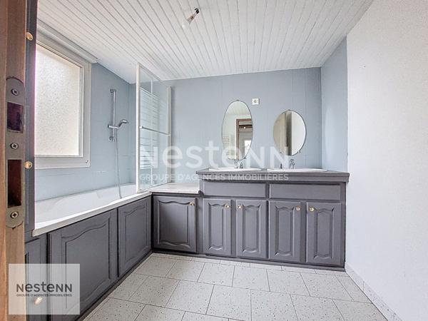 Maison 4 chambres à vendre à Saint Avertin aux volumes généreux.