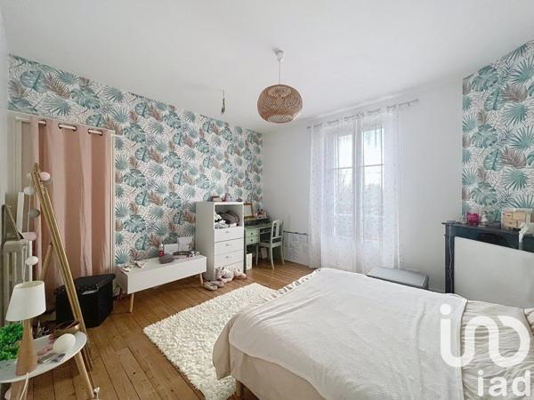 Maison 7 pièces de 180 m² à Tournan-en-Brie (77220)