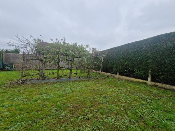 4ch voir 5ch sous sol coeur de village Montfort le gesnois