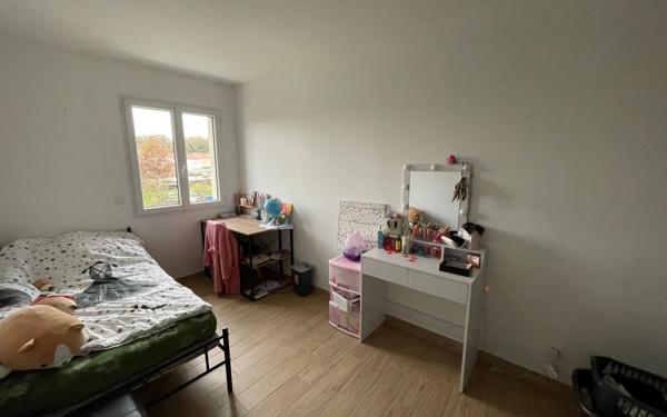 Maison à vendre    5 pièces •  Pont-de-Chéruy