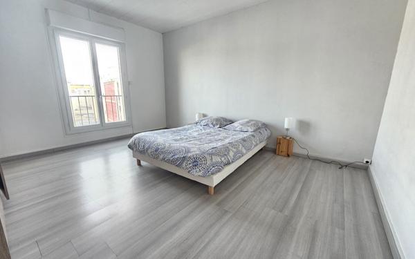 Appartement à vendre    3 pièces • 67 m2 Royan