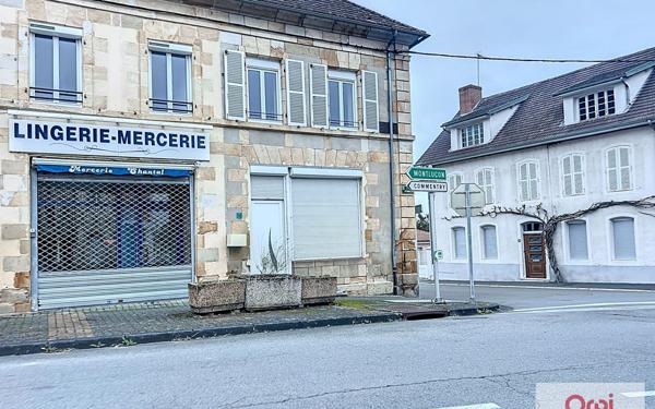 Appartement à louer    4 pièces • 130 m2 Montmarault
