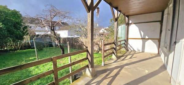 Maison de ville de type 5, avec jardin et garage privatif