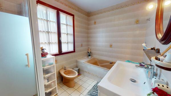 Maison 5 chambres - Bourges (Fénestrelay)