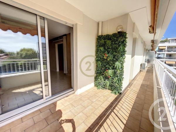 Appartement F2 à vendre  2 pièces - 49,93 m2 CANNES LA BOCCA - 06
